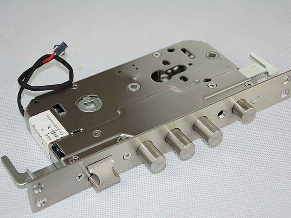 灵台24小时上门开锁公司