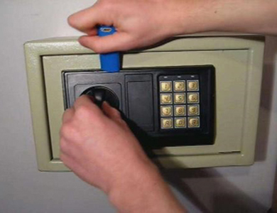 灵台24小时上门开锁公司